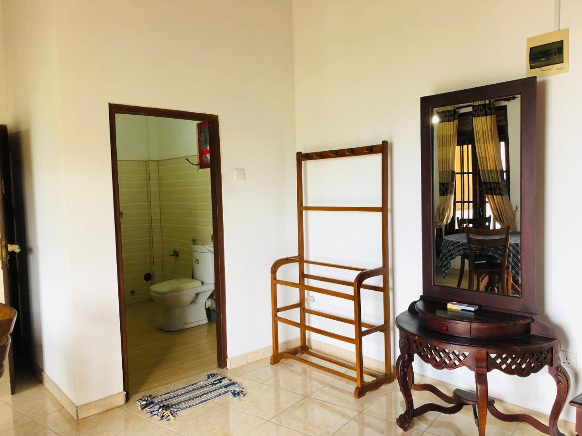 Blue Sea View Bed & Breakfast Унаватуна Екстериор снимка